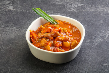 Meat goulash with vegetables