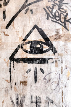 Illuminati logo on the wall