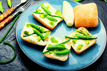 Tasty bruschetta with vegetables