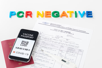 PCR検査陰性証明書を持って　Go To !
