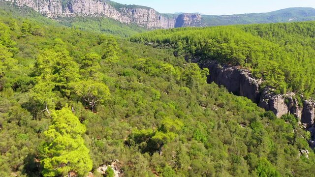 K&ouml;pr&uuml;l&uuml; Canyon is a canyon and a National Park in the Province of Antalya, Turkey. Covering an area of 366 km&sup2;.