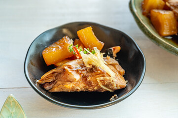 ブリのあらのぶり大根