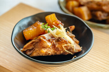 ブリのあらのぶり大根