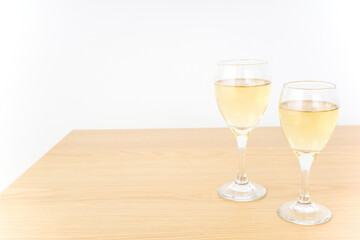 ワイングラス・シャンパンイメージ