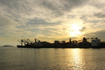 SDGs【えんとつ町のプペル】のモデルになったコンビナート山口県周南市の周南コンビナート