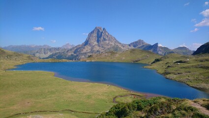 Lacs d'Ayous Pic du midi d'Ossau Pyrénées