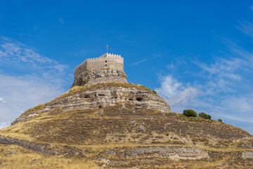 Castillo-Fortaleza de Doña Berenguela en Curiel de Duero, España