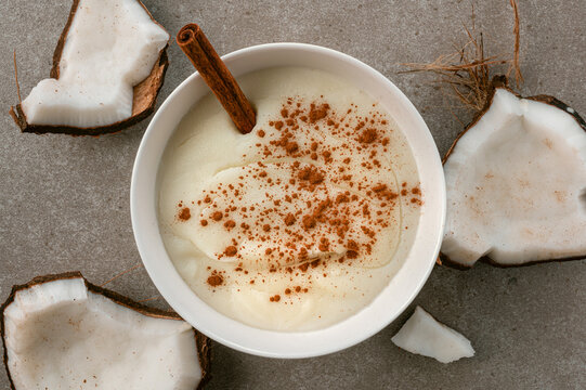 Coconut Majarete Bowl with Coconut Pieces