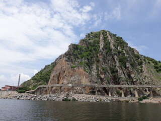 james bond island