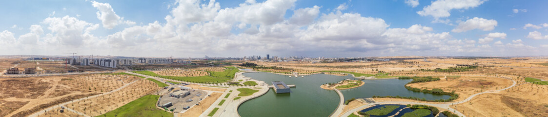 Naklejka premium 180 degree panorama of lake in Beer Sheva