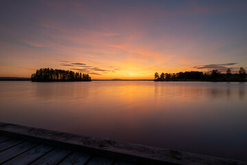 Naklejka premium sunset on the lake