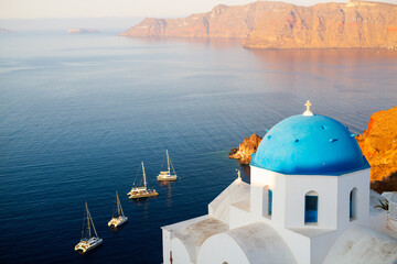 Fototapeta na wymiar Breathtaking view of Santorini