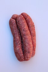 Iberico Bratwürste. Spanische Bratwüste roh.