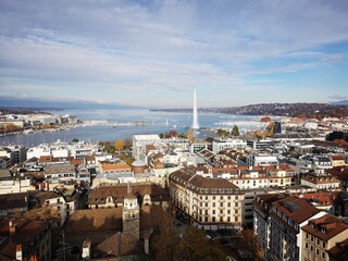 Obraz premium Aerial views of Geneva city and Leman lake