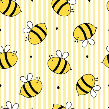 Cute seamless pattern for kids cartoon animal with bee and striped background Children's style hand-drawn design. Use for printing, wallpaper, gift wrapping, textiles, vector illustrations.