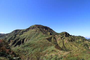 Naklejka premium 新潟県湯沢の苗場山の登山