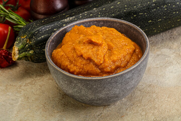 Vegetarian cuisine - Zucchini puree with herbs