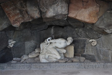 Statue