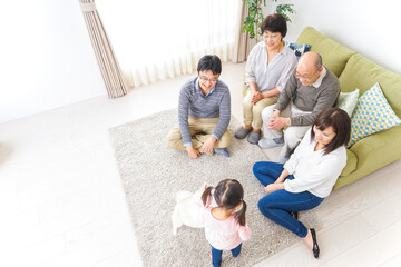 相続人の優先順位とは?|小酒会計事務所