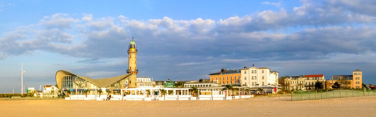 Fototapeta premium Panorama, Warnemünde, Rostock, Deutschland