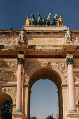Obraz premium Detail of the Triumphal Arc in Paris, France