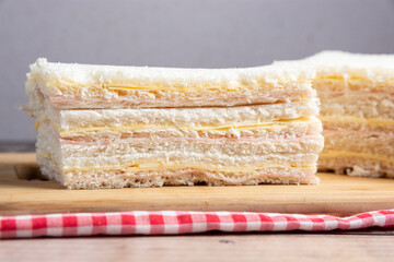 sandwichs de miga de jamon y queso