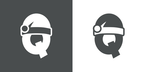 Logotipo con letra inicial Q con silueta de gorro de Papá Noel en fondo gris y fondo blanco