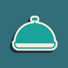 Green Covered with a tray of food icon isolated on green background. Tray and lid sign. Restaurant cloche with lid. Long shadow style. Vector
