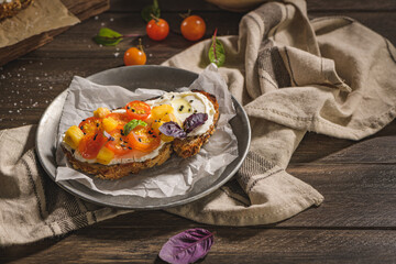 Italian bruschetta with roasted tomatoes