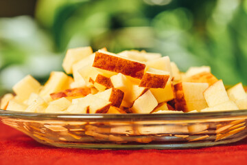 Manzanas y guayabas organicas para usarlas con el desayuno natural