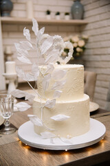 wedding cake with flowers