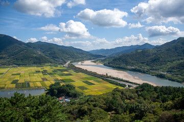 지리산 섬진강이 보이는 풍경