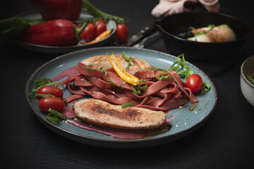 Spaghetti - decorates pasta with fresh vegetables