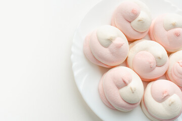 garlic on a white plate