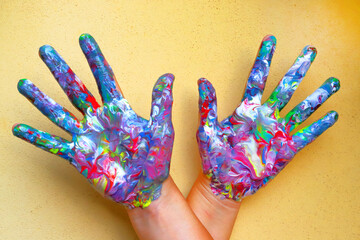 Mani colorate, Colorful hands