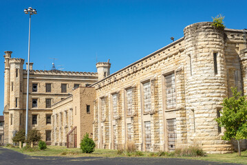 Fototapeta na wymiar Old abandoned prison in Joliet, Illinois.