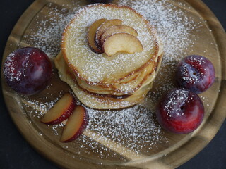 Pflaumen-Pfannkuchen