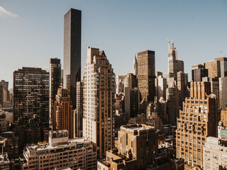 Fototapeta na wymiar Manhattan cityscape from midtown East 