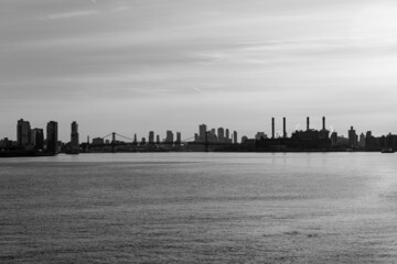 Manhattan East river skyline