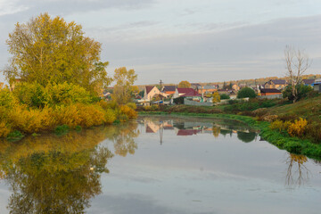 Fototapeta na wymiar autumn village