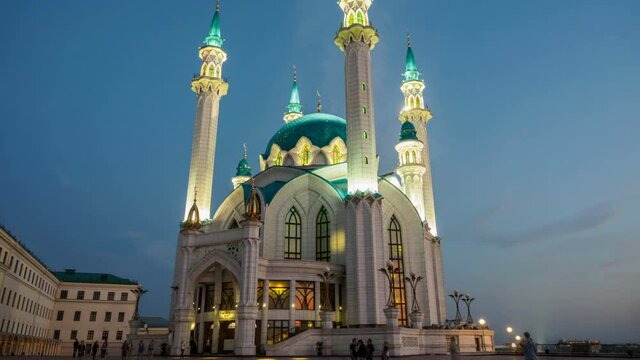 Kazan Kremlin. Kul Sharif Mosque. Sunset