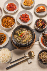 오랜 시간 끓여내 맛있는 국물 요리
