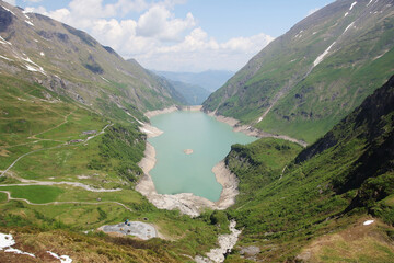 Fototapeta na wymiar Kaprun Hochgebirgsstauseen - water reservoirs in mountains, Kaprun, Austria