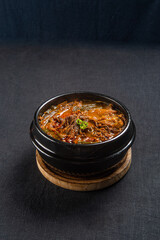 오랜 시간 끓여내 맛있는 국물 요리