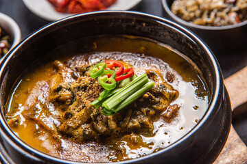 오랜 시간 끓여 맛있는 국물 요리