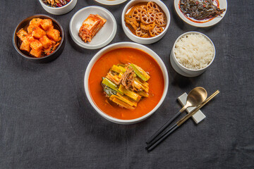 오랜 시간 끓여 맛있는 국물 요리