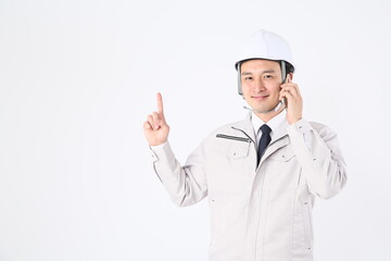 建設着を着た男性