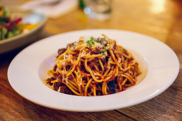 spaghetti with sauce