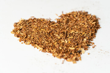 Tobacco in the shape of a heart - the bad effect