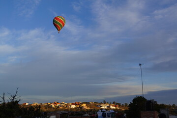 メキシコ・サンミゲルデアジェンデの街と気球